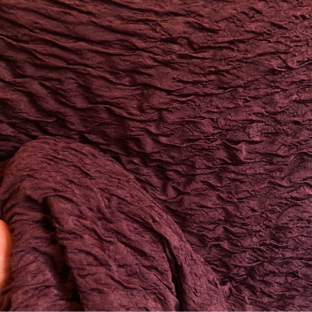 Charlotte Russe smocked strapless/tube top, eggplant color, sweetheart neckline - Picture 5 of 7